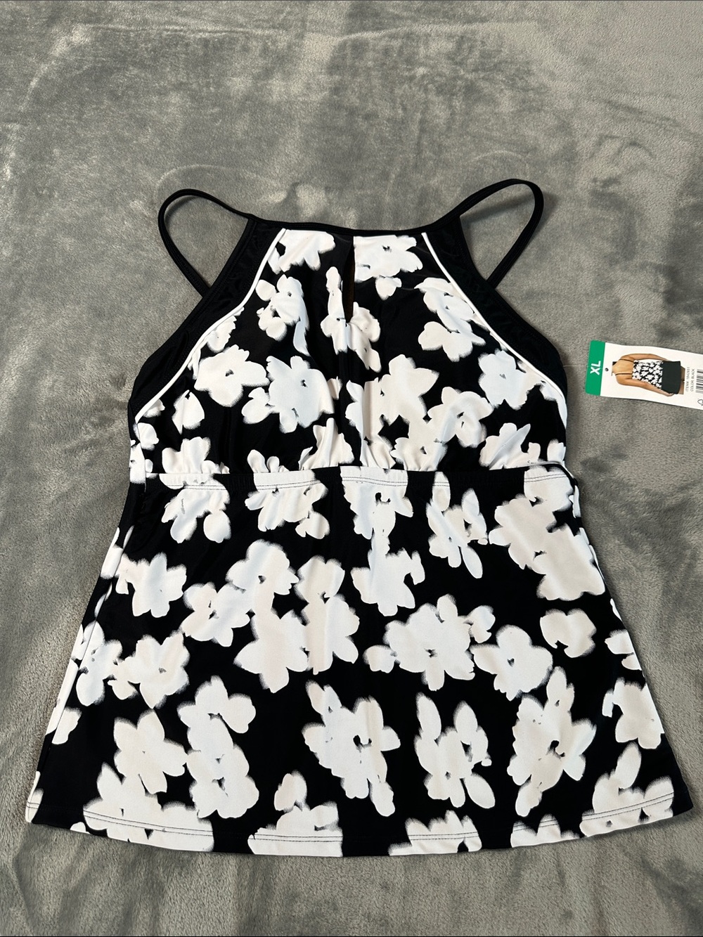 NWT Ellen Tracy Black & White Floral Tankini Top Sz XL
